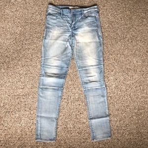 Abercrombie High Waisted Jeans